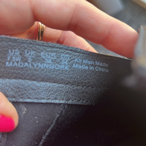 Naturalizer Black Booties size 7.5W - Picture 11 of 11